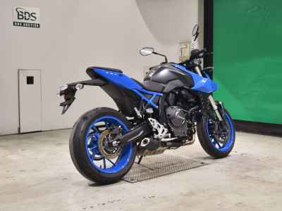 Suzuki GSX-8S 2024