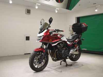 Honda CB400 Super Boldor 2022