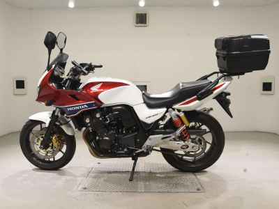 Honda CB400 Super Boldor 2018