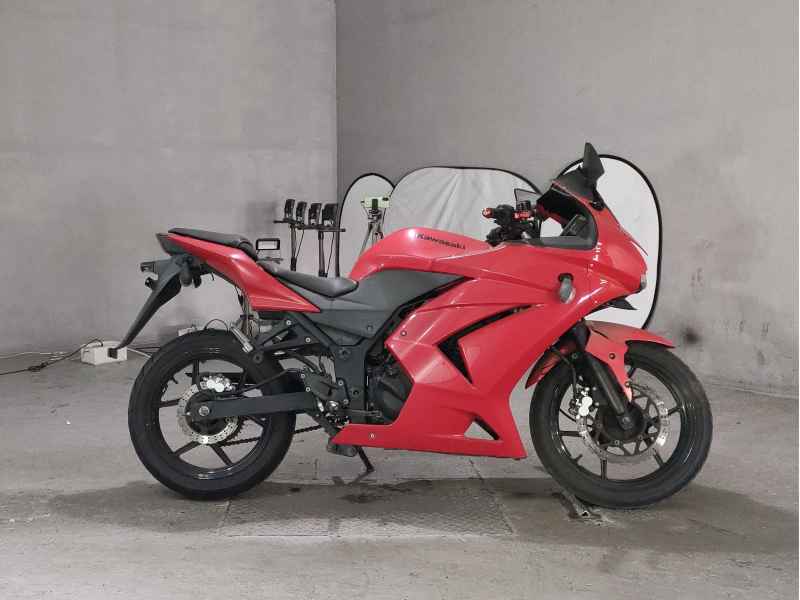 Kawasaki Ninja 250R 2012