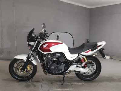Honda CB400SFV 2015