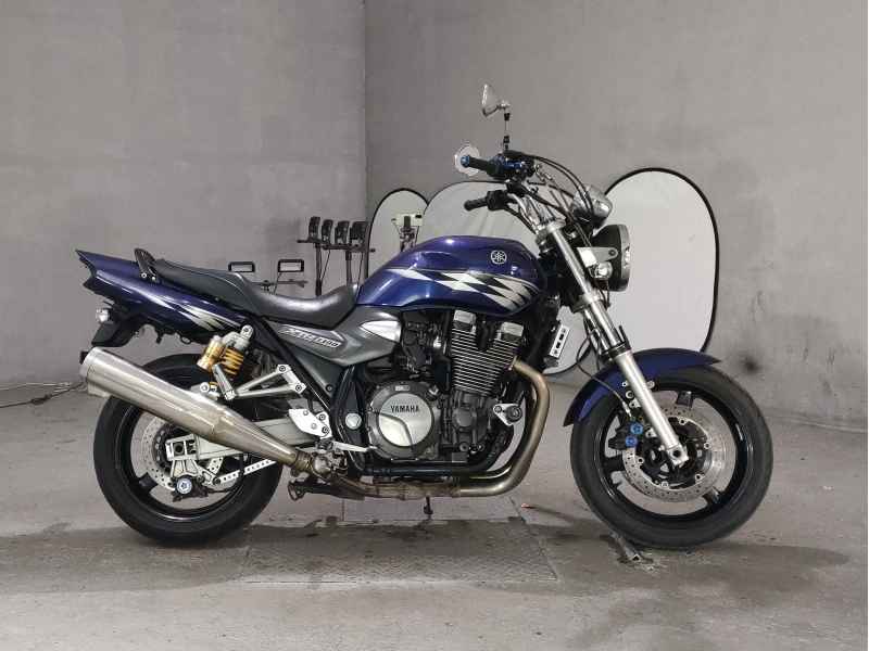 Yamaha XJR1300 2006