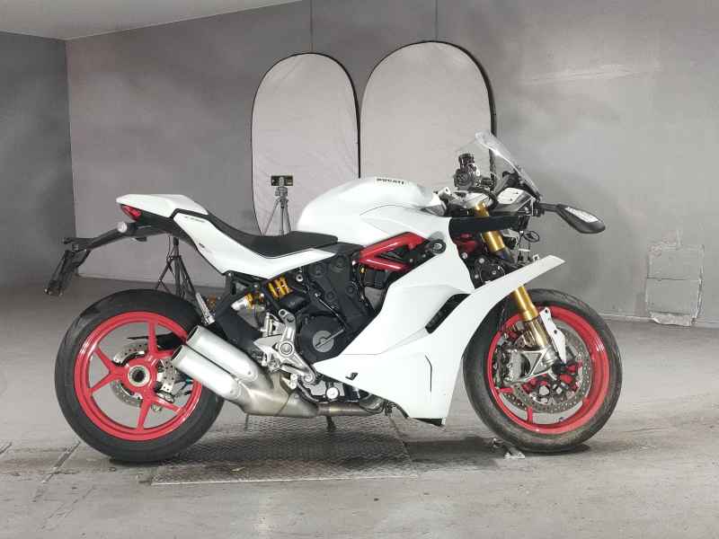 Ducati Supersport 950 S 2018