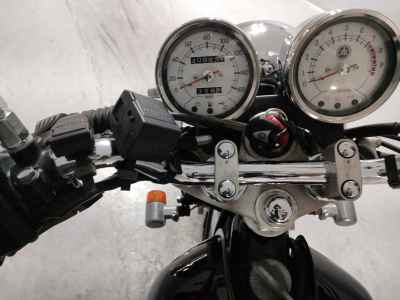 Yamaha SR400 2013
