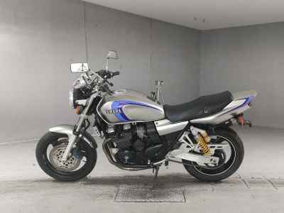 Yamaha XJR400 2008