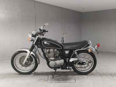 Yamaha SR400 2010