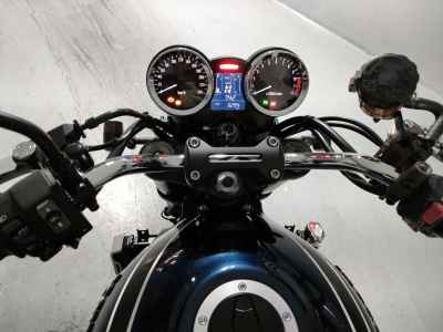 Kawasaki Z900RS 2023