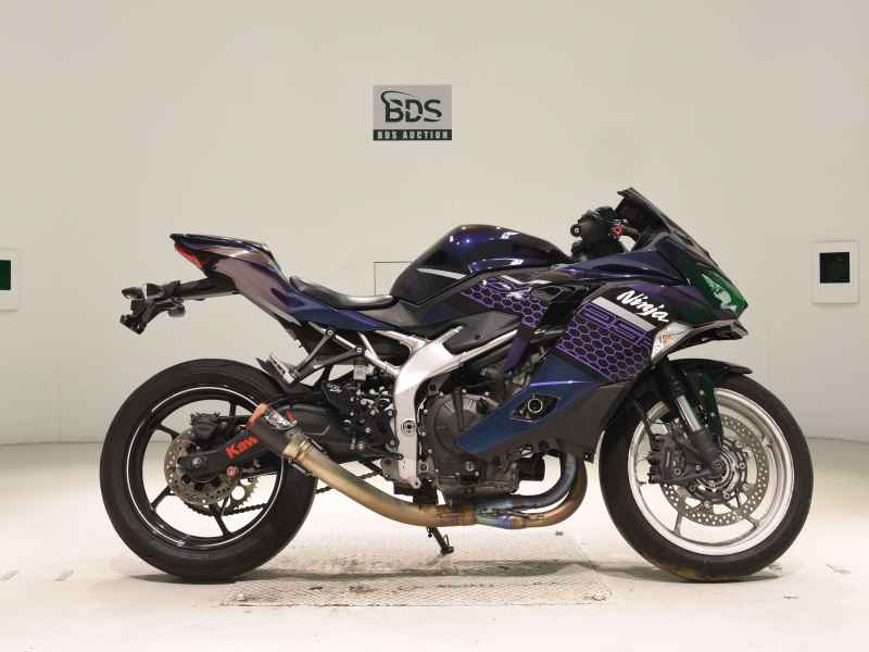 Kawasaki Ninja ZX-25R 2020