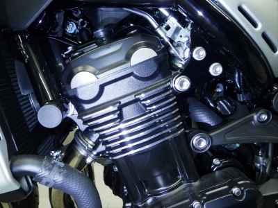 Kawasaki Z900RS 2025