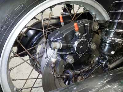 Suzuki GS1000S 2025