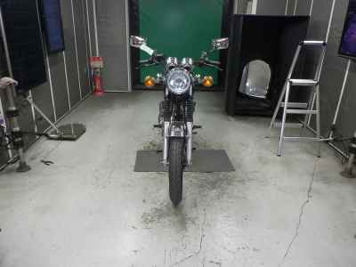 Yamaha SR400 2019
