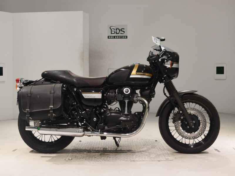 Kawasaki W800 2022