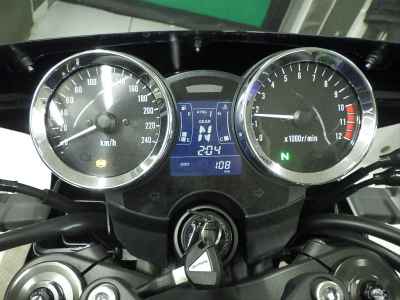 Kawasaki Z900RS Cafe 2025