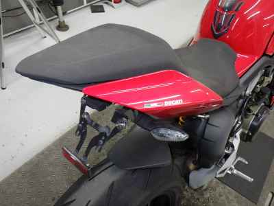 Ducati Streetfighter V4S 2021