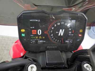 Ducati Streetfighter V4S 2021
