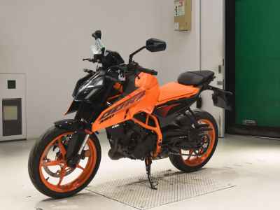 KTM 390 Duke 2024