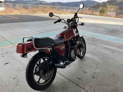 Kawasaki KZ1000 2023