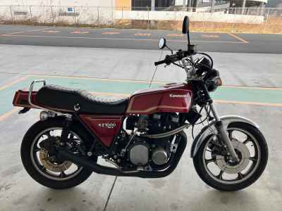 Kawasaki KZ1000 2023