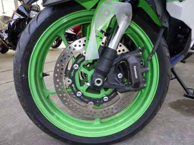 Kawasaki Ninja ZX-4RR 2024