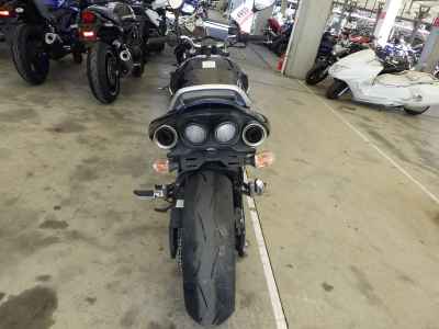 Suzuki GSR400 2009