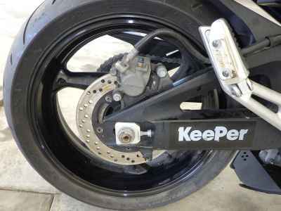Suzuki GSR400 2009