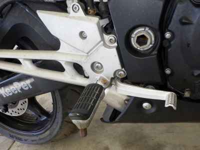 Suzuki GSR400 2009