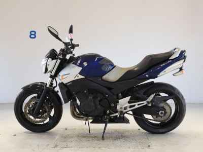 Suzuki GSR400 2009