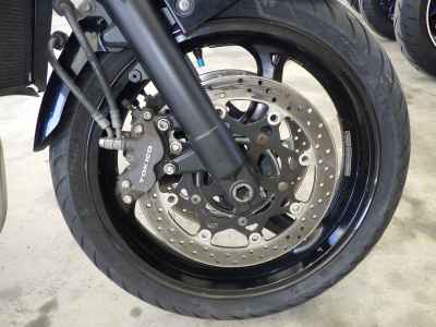 Suzuki GSR400 2009