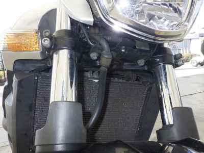 Suzuki GSR400 2009