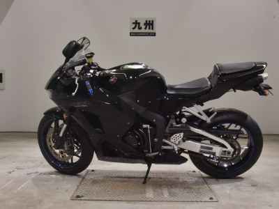 Honda CBR600RR 2017