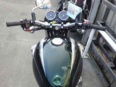 Kawasaki W800 2020