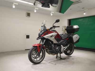 Honda NC750X 2017