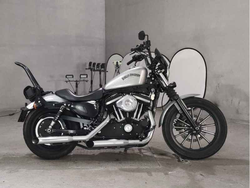 Harley-Davidson Sportster Iron XL883N 2014