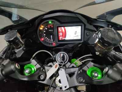 Kawasaki Ninja H2 SX 2018