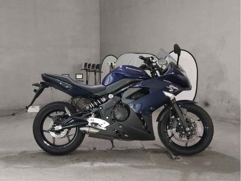 Kawasaki Ninja 400R 2012