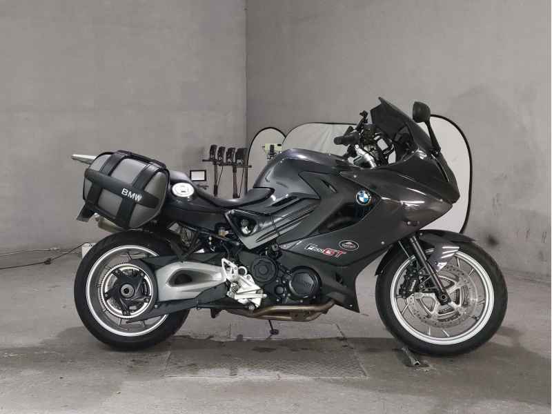 BMW F800GT 2013