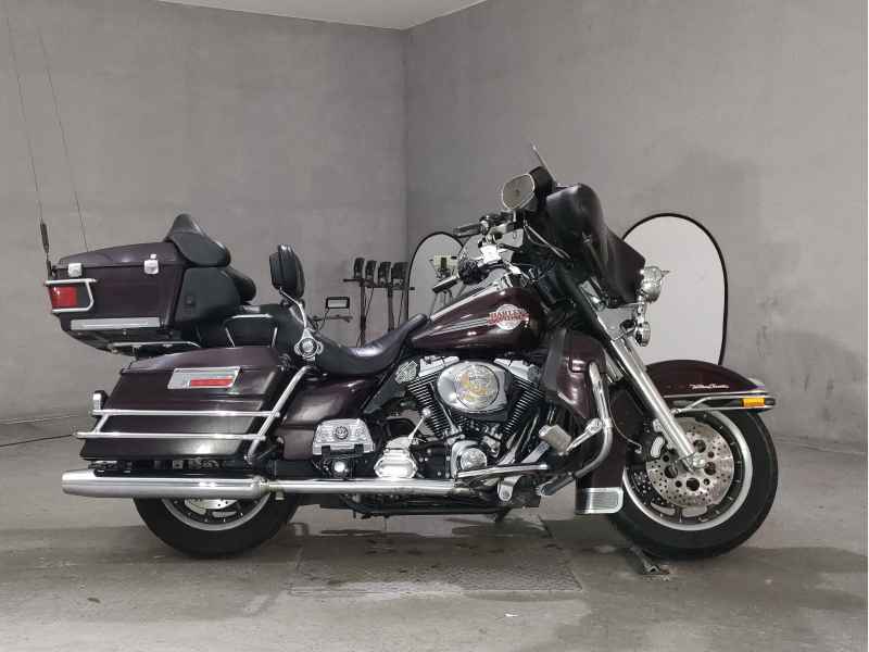 Harley-Davidson Electra Glide FLHTCUI1450 2005