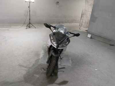 Kawasaki Ninja 400R 2013