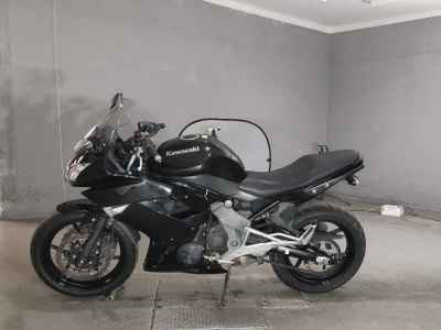 Kawasaki Ninja 400R 2011