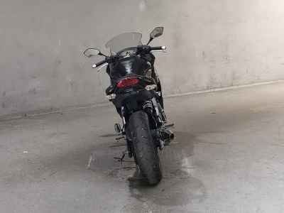 Kawasaki Ninja 400R 2011