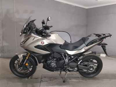 Honda NT1100 2025
