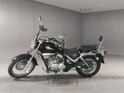 Suzuki Intruder 250LC 2005