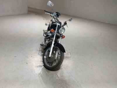 Suzuki Intruder 250LC 2005