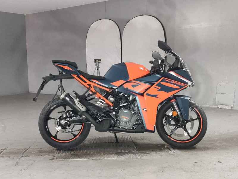 KTM RC 390 2022