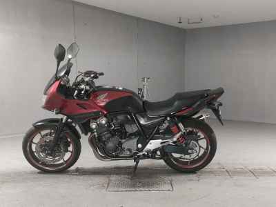Honda CB400SFV 2015