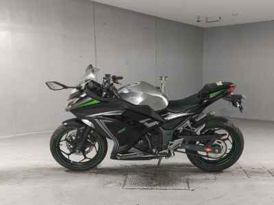 Kawasaki Ninja 250 2015
