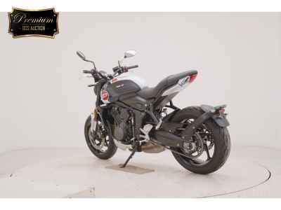 Triumph Trident 660 2024