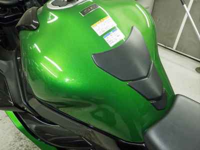 Kawasaki Ninja H2 SX 2024