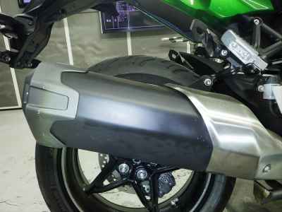 Kawasaki Ninja H2 SX 2024