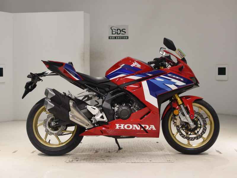 Honda CBR250RR 2023